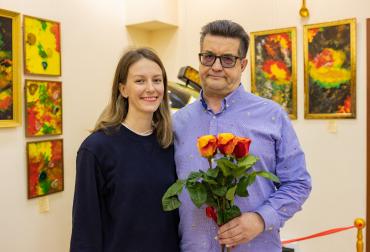  my exhibition “Bright Colors”